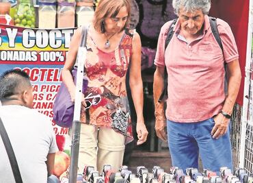 Canaco pide quitar comercios ambulantes en Edomex: ven peligro en la salud de la población