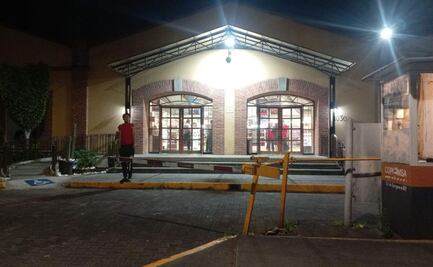 Reportan robo con violencia en tienda departamental de Coyoacán; sustraen varios relojes