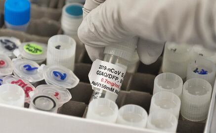 Vacuna contra Covid-19 es aún posible este año pese a interrupción de ensayos, asegura AstraZeneca