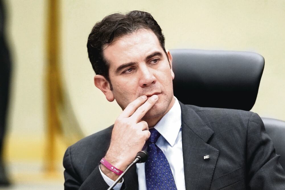 Lorenzo Córdova Vianello, consejero presidente del INE, negó ayer que haya una crisis en el instituto a su cargo (ARCHIVO EL UNIVERSAL)