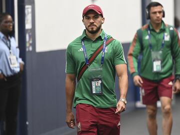 ¡Santi Giménez a la banca! Ya está lista la primera alineación de Jaime Lozano como director técnico de la Selección Mexicana
