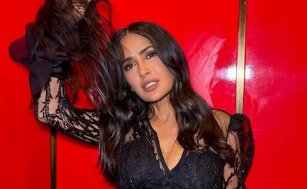 Salma Hayek celebró su cumpleaños 59 con bonito bikini rojo