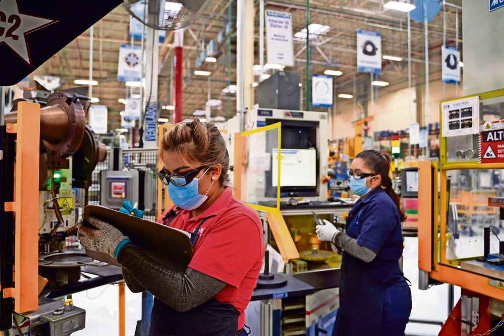 La manufactura hiló tres periodos al alza en el índice.