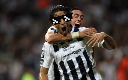 De Nigris trollea a aficionado de Tigres