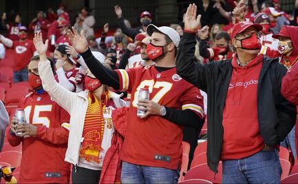 Covid-19 y lucha contra el racismo, así fue el regreso de la afición a la NFL