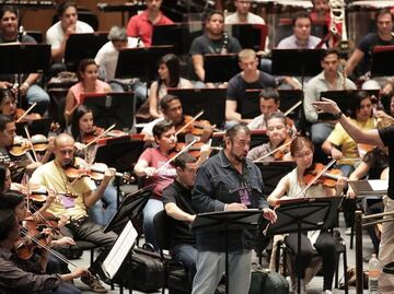 Estrenan poema sinfónico en el Cervantino