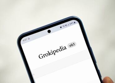 Así es Grokipedia, la nueva plataforma de Elon Musk
