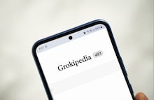 Así es Grokipedia, la nueva plataforma de Elon Musk