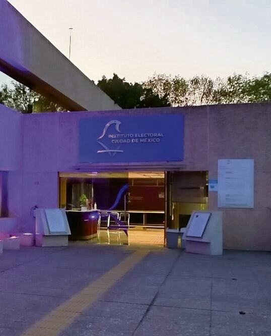 La mayor cantidad de denuncias recibidas en el IECM son por el uso de recursos públicos y promoción personalizada, dijo consejera. Foto: Especial