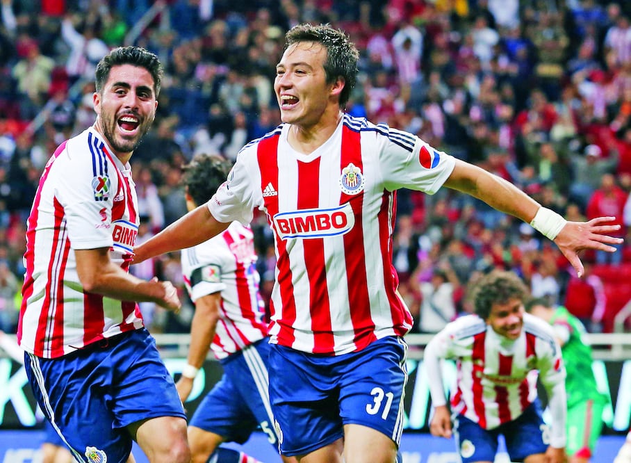 Uno de los goles de Érick Torres salvó la categoría al Rebaño Sagrado (ARCHIVO EL UNIVERSAL)