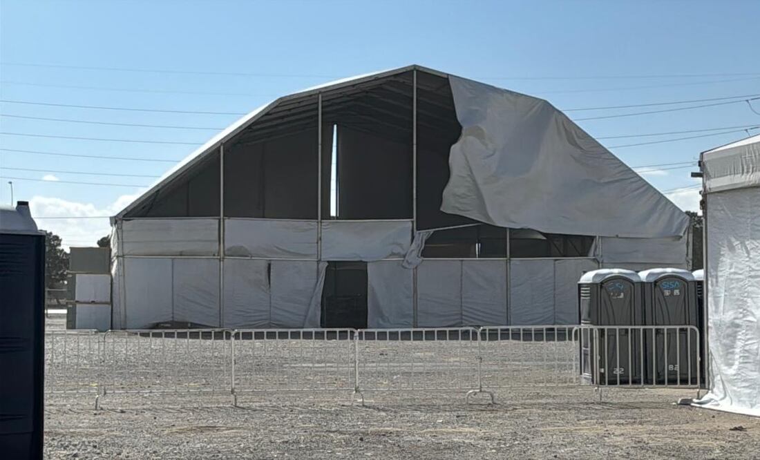 Los fuertes vientos dañan dañan carpas de campamento migrante recién instalado en Ciudad Juárez. (Foto: especial)