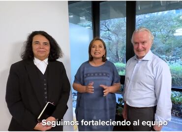 Xóchitl Gálvez presenta a Consuelo Sáizar como la encargada de Cultura de su equipo