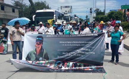 Marchan en Guerrero; exigen liberación de presos