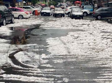 ¡Coyoacán y Tlalpan se pintan de blanco! Granizada e intensas lluvias dejan varias inundaciones; hay fuertes afectaciones viales