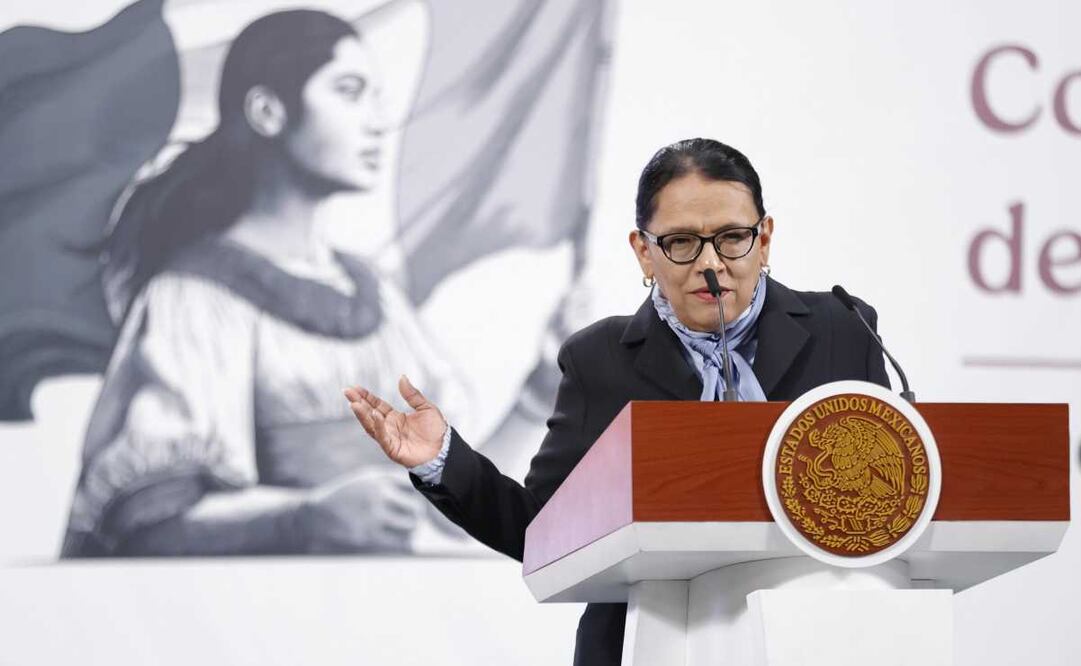 Rosa Icela Rodríguez, secretaria de Gobernación, encabeza la conferencia del pueblo en el salón Tesoreria de Palacio Nacional. Foto: Diego Simón / EL UNIVERSAL
