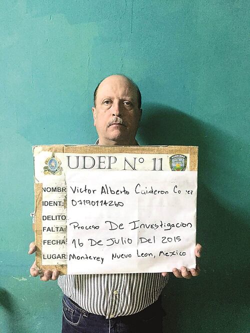 Víctor Alberto Calderón, investigado por el caso del avión ejecutivo matrícula XB-LTD, de México, que aterrizó el jueves en la isla Roatán (CORTESÍA LA PRENSA DE HONDURAS)