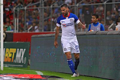 Édgar Méndez es duda para enfrentar a Atlas