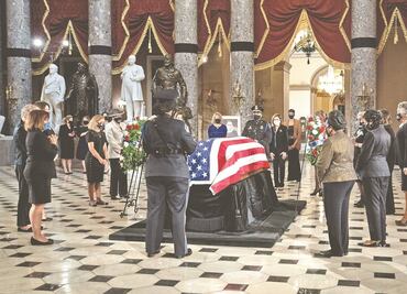 Perfilan a Amy Coney Barrett a la Corte Suprema
