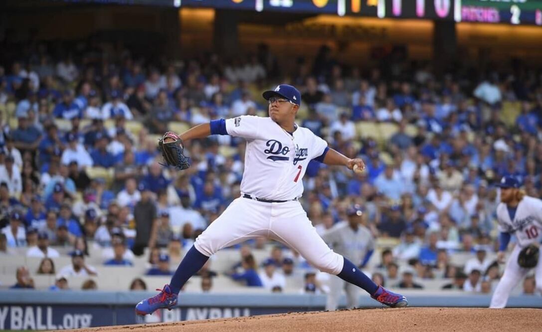 Peña Nieto congratulates Dodgers' newest pitcher Julio Urías