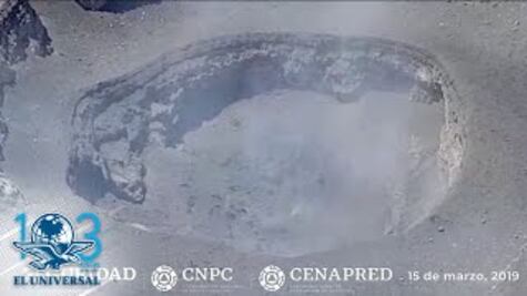 Tras explosión, así se ve (de cerca) el cráter del Popocatépetl