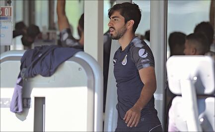 Pizarro no regresa a Chivas porque golpeó a Amaury Vergara