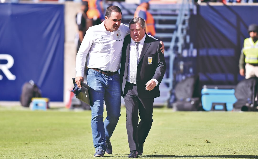 Miguel Herrera confía en el trabajo del brasileño. Foto: Imago7