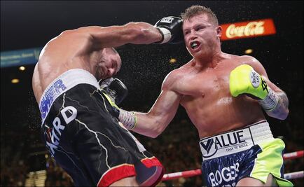 Así se vivió la victoria del 'Canelo' sobre Kovalev