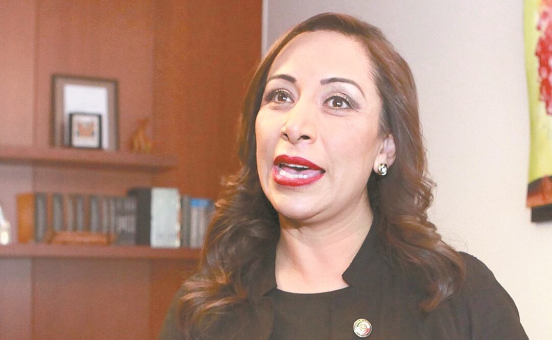 Adriana Dávila afirmó que el proceso de renovación de diri-gencia de AN fue simulación. Foto: Archivo. El Universal