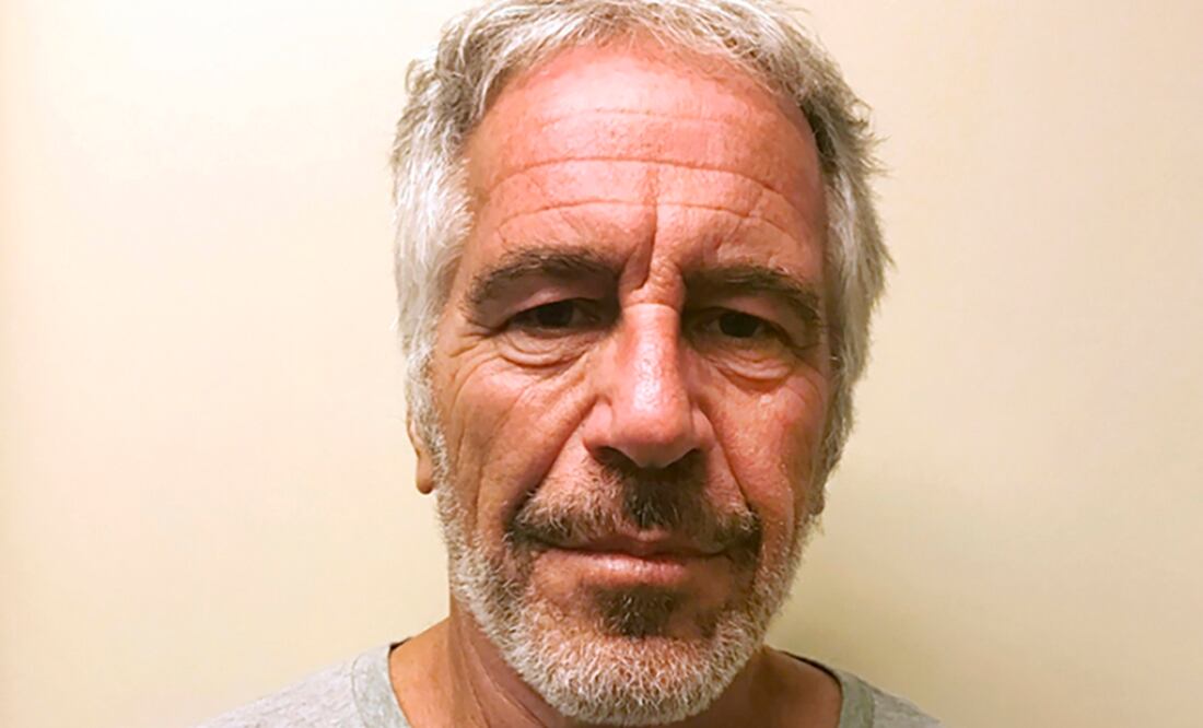Epstein se suicidó en una cárcel de Nueva York en 2019 mientras aguardaba juicio por tráfico sexual de menores. Foto: AP