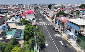 Ecatepec repavimenta calles tras décadas de abandono; “¿Y si sí cambiamos Ecatepec?”, afirma Azucena Cisneros