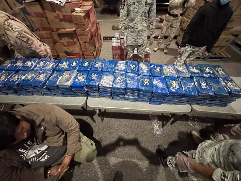 Aseguran 380 kilos de cocaína en Puesto Militar de San Luis Río Colorado, Sonora (06/02/2025). Foto: Especial