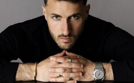 Santiago Giménez se suma al universo de Bvlgari con Gold & Steel 