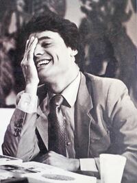 Juanga eclipsa a Trump