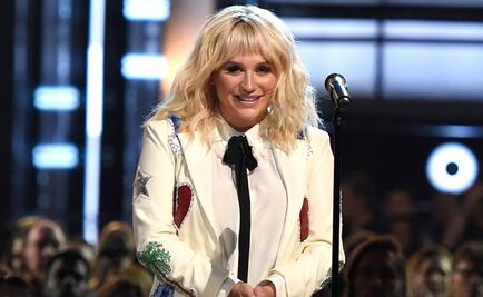 Kesha pausa demanda por abuso sexual contra Dr. Luke