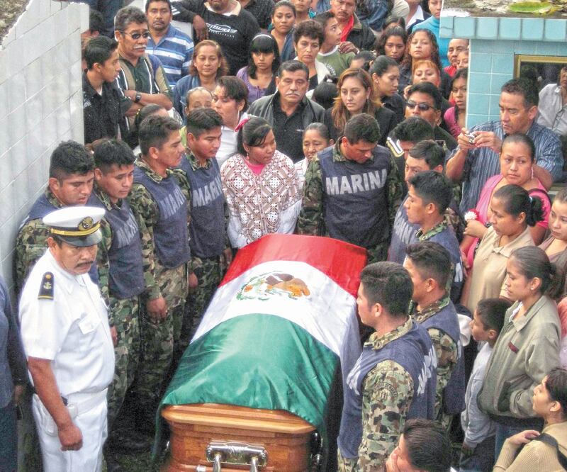 Tierra natal. El 22 de diciembre de 2009, Melquisedec Angulo fue sepultado con honores militares en Paraíso, Tabasco. Foto/ARCHIVO EL UNIVERSAL