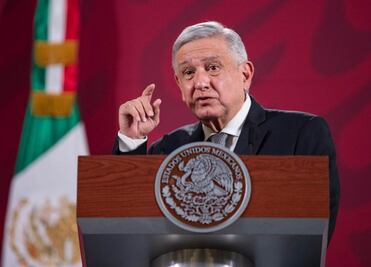 AMLO ordena a CFE y Sener defender criterio del gobierno federal en tema de generación de energía limpia