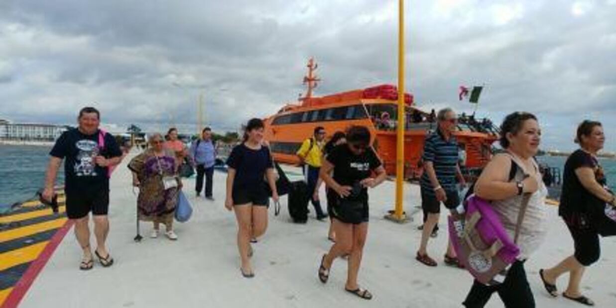 Alientan turismo a Playa del Carmen