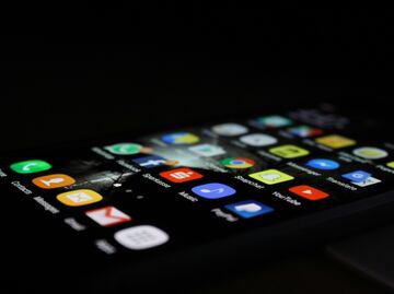 Estas son las apps que deberías borrar de tu celular, según ChatGPT