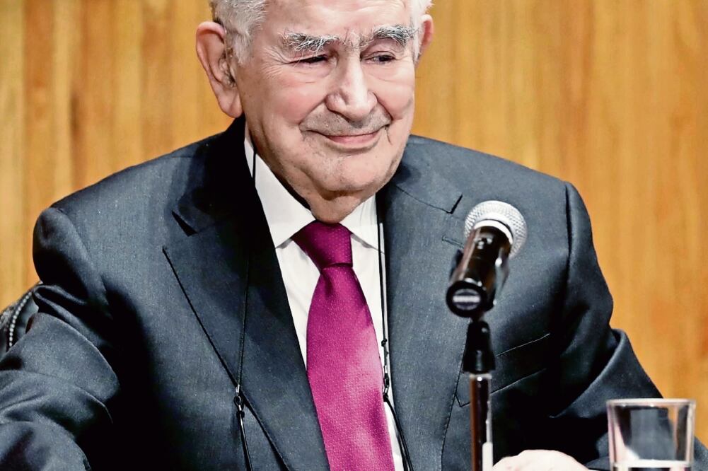 Antonio Gamoneda inaugurará hoy el Salón de la Poesía de la FIL. (FOTO: JUAN BOITES. EL UNIVERSAL)