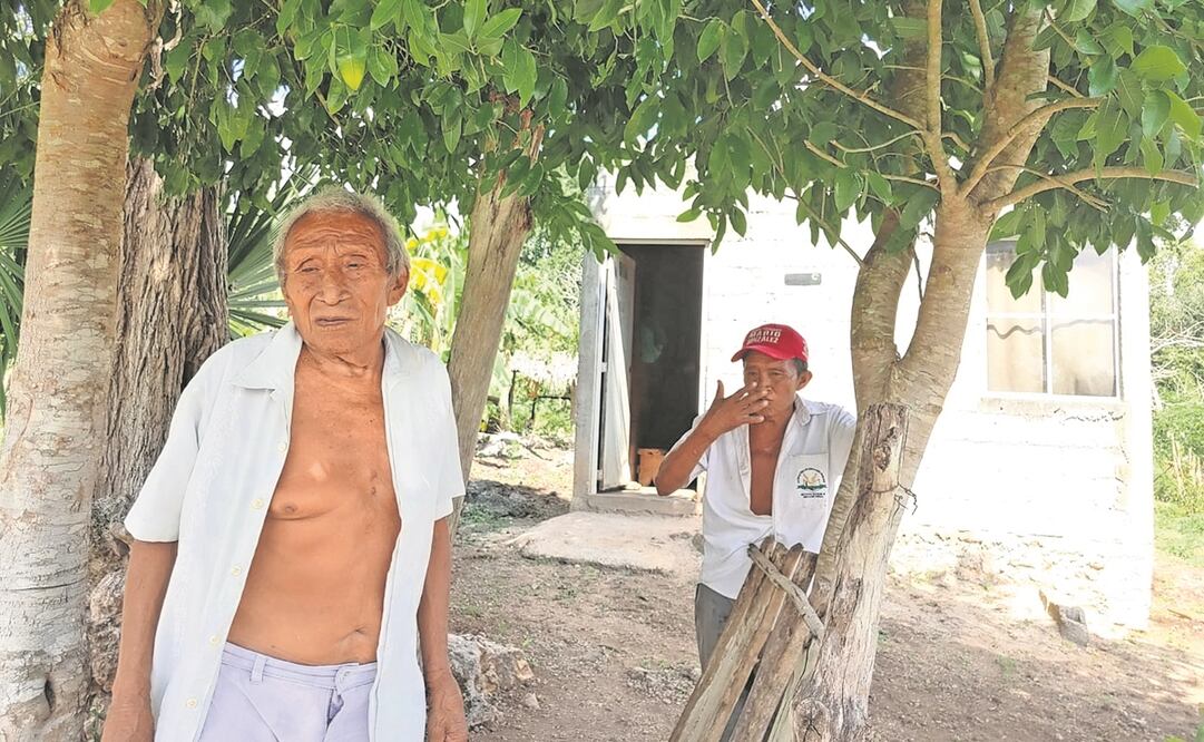 La familia Cauich, asentada en Xbohóm, en Tizimín, Yucatán, vive como si el Covid no existiera. Foto: Yazmín Rodríguez. EL UNIVERSAL
