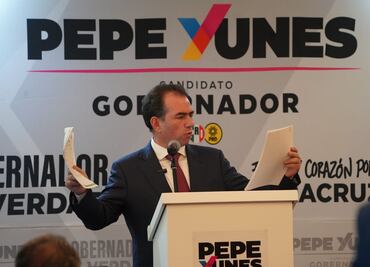 Pepe Yunes denuncia ante la FGR a Rocío Nahle por enriquecimiento ilícito