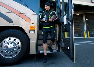 Alan Pulido, segunda baja del Tri