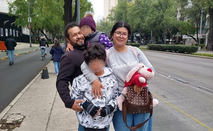 Familias disfrutan del desfile por el 20 de noviembre y rinden aplausos a Frida