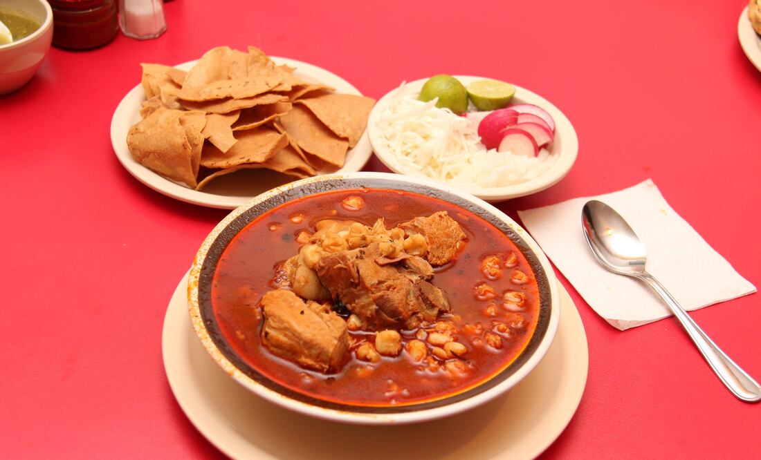 El pozole tiene historia y sabor mexicano / FOTOS: Pixabay, Foursquare, El pozole de Moctezuma, Dulce Patria, Los Amables, Los Tolucos, Casa Licha