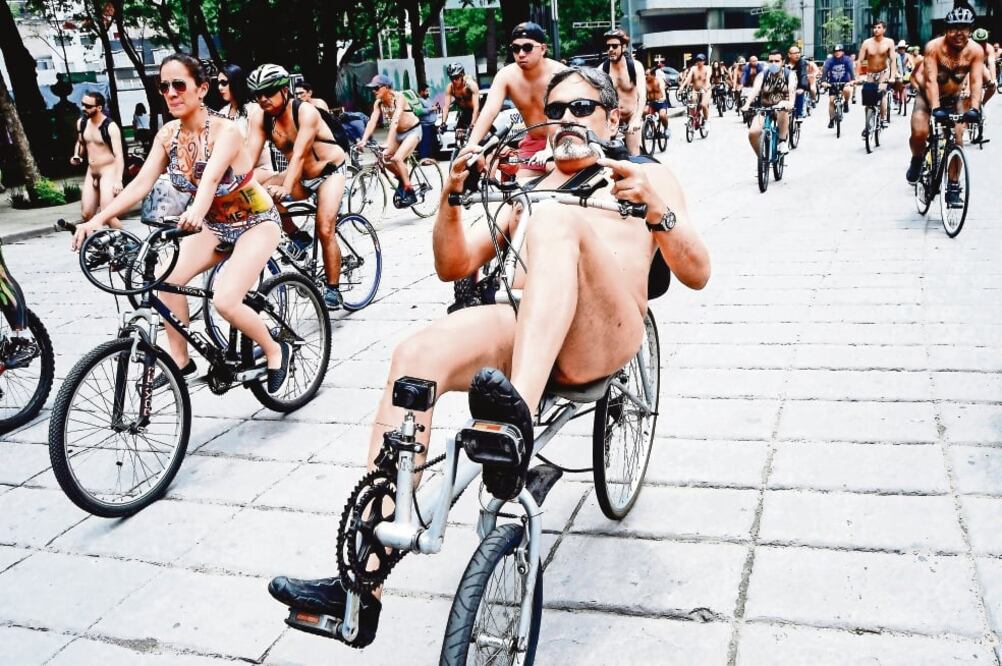 Los objetivos principales del movimiento son el fomentar el respeto al ciclista y al peatón; así como promover el uso de transportes de locomoción humana (ARCHIVO EL UNIVERSAL)