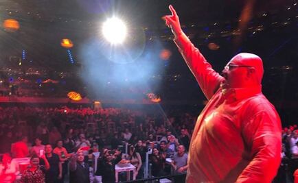Bailongo salsero en la Arena Ciudad de México