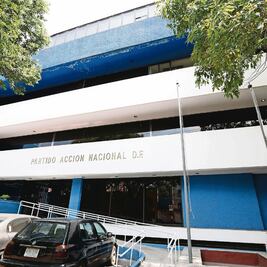 Van por renovación del PAN capitalino