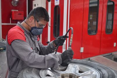 Los beneficios de inflar las llantas con nitrógeno