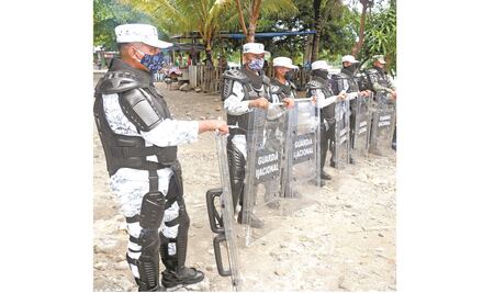 Ejército, GN y Migración sellan la frontera sur