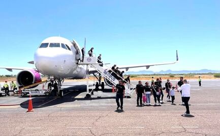 Reabren accesos al aeropuerto de Los Cabos tras localización de dos jóvenes desaparecidos; bloqueo duró casi 8 horas  